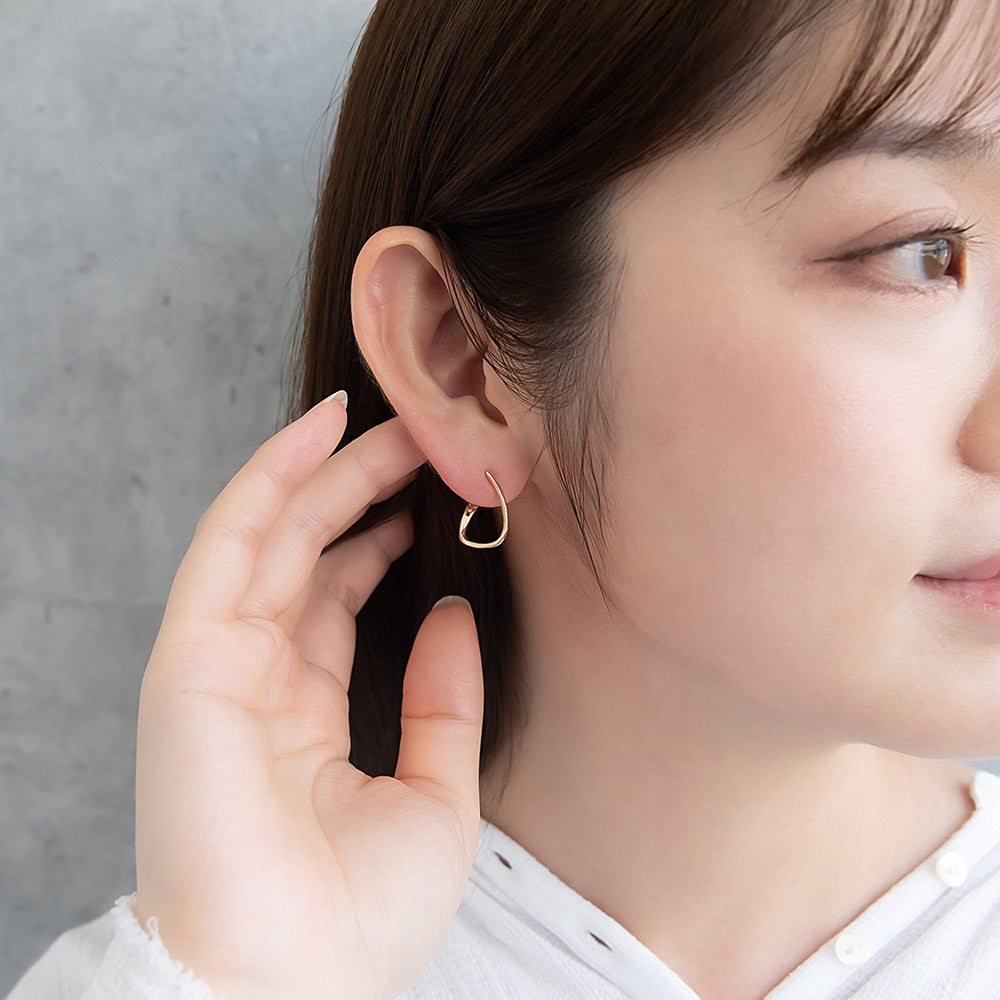 Twisted Hoop Earrings