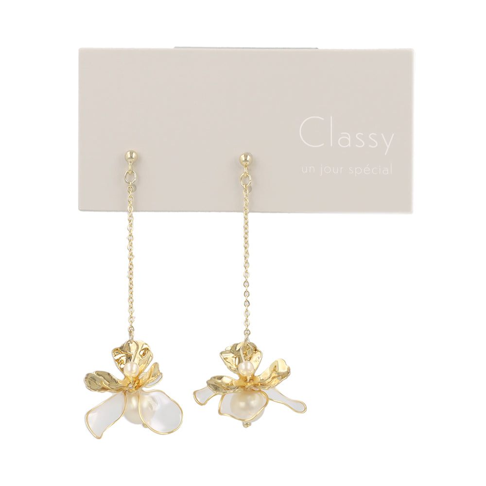 Mixed Petal Pearlized Flower Drop Earrings