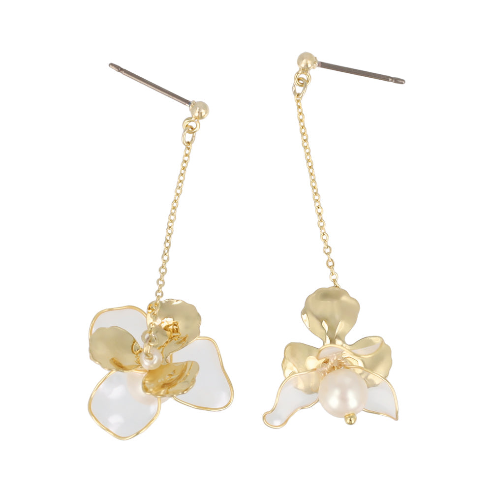 Mixed Petal Pearlized Flower Drop Earrings