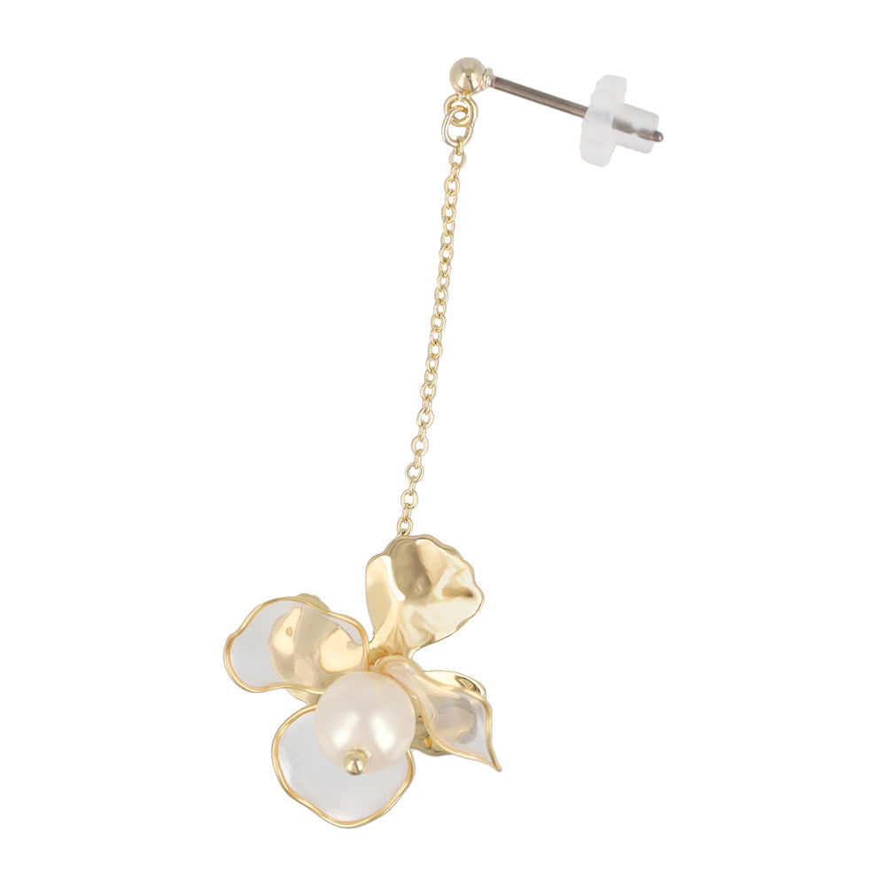 Mixed Petal Pearlized Flower Drop Earrings
